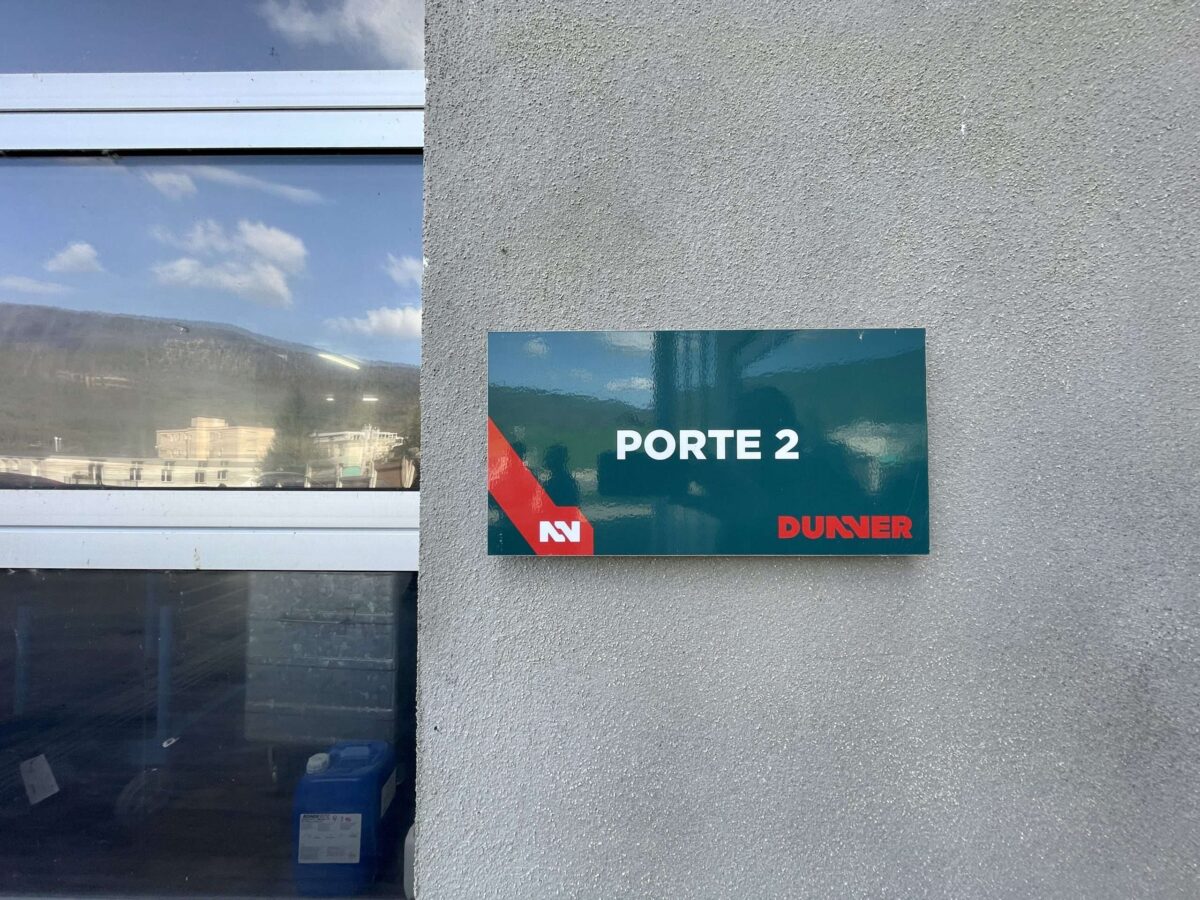 Signalétique pour Dunner Décolletage à Moutier