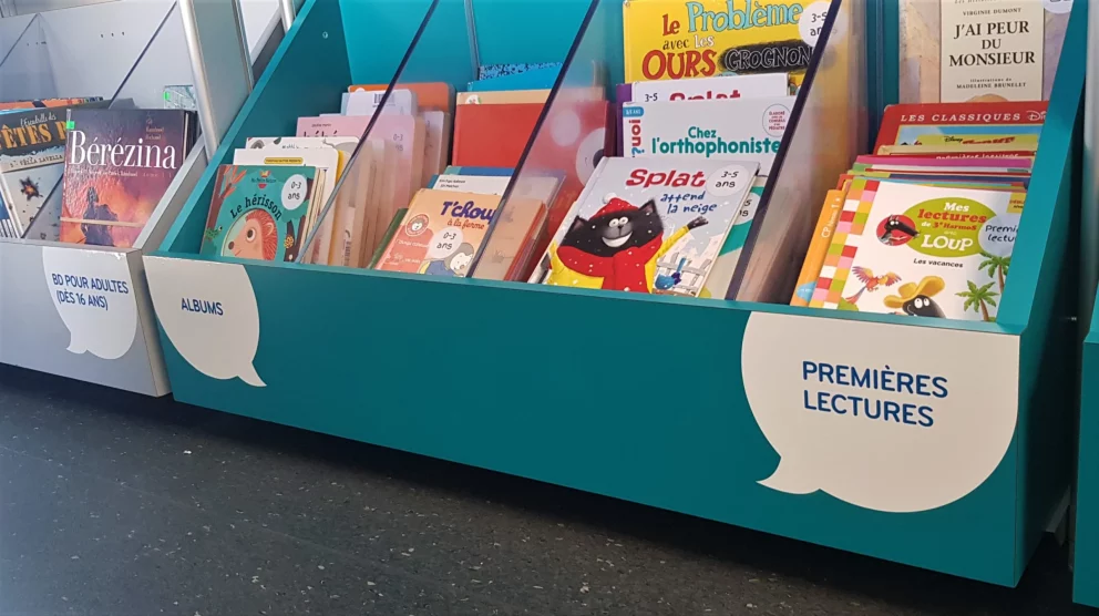 Bibliobus, déco d'intérieur-4