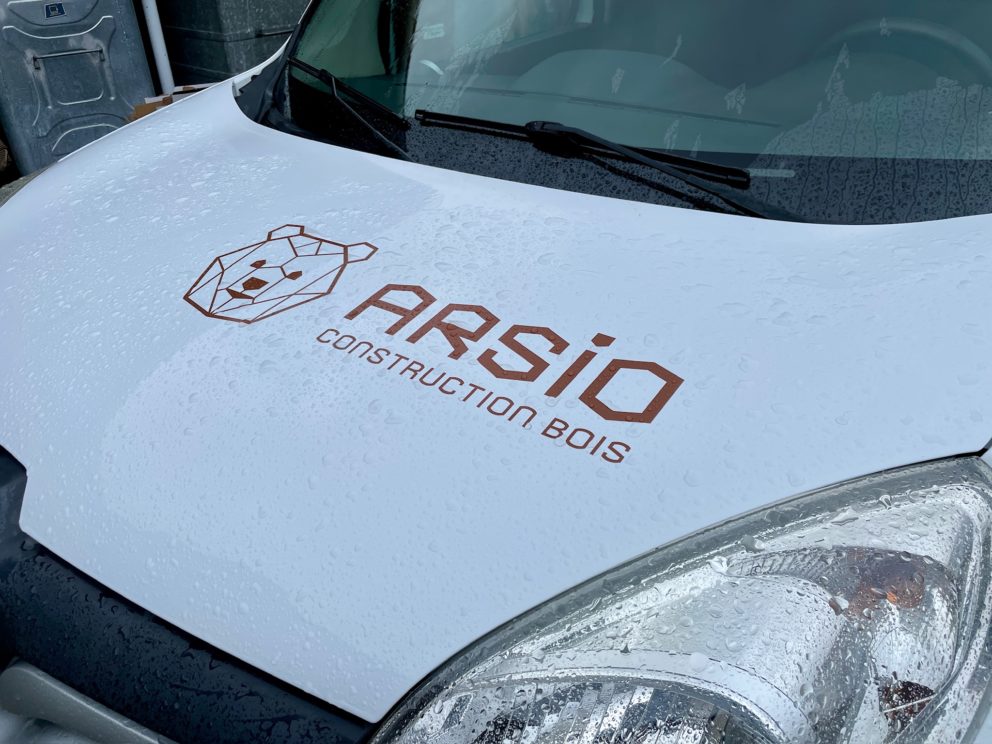 Véhicules personnalisés pour les charpentiers Arsio-11