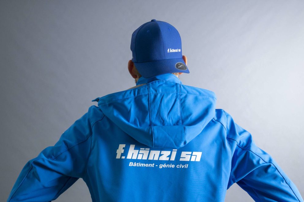 Hänzi SA, tout de bleu vêtus pour les 40 ans-10