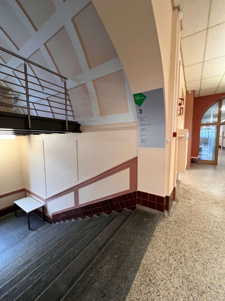 Refonte complète pour la signalétique de la HEP-Bejune-16