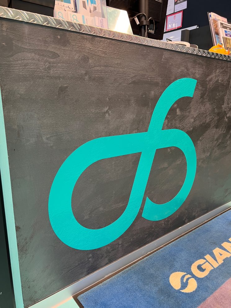 Habillage de la nouvelle boutique de Fabien Bike à Tramelan-2