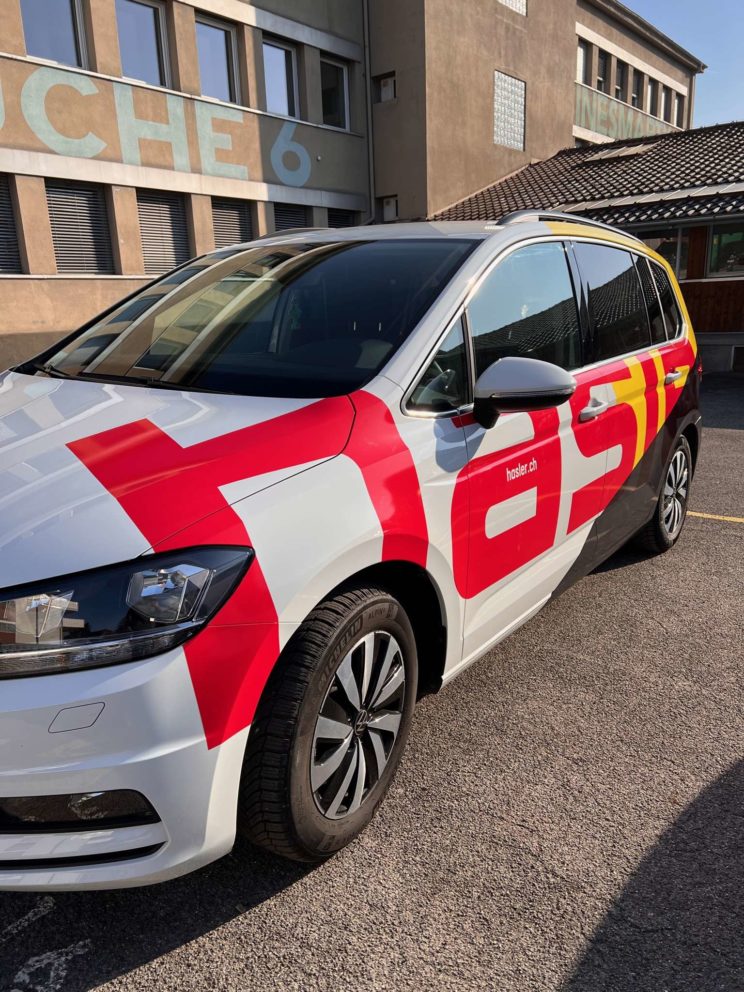 Nouveau look pour les véhicules HASLER-1