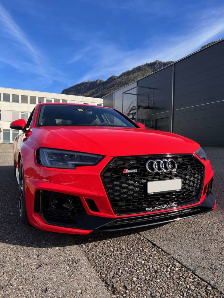 Covering complet sur une jolie Audi RS4-4