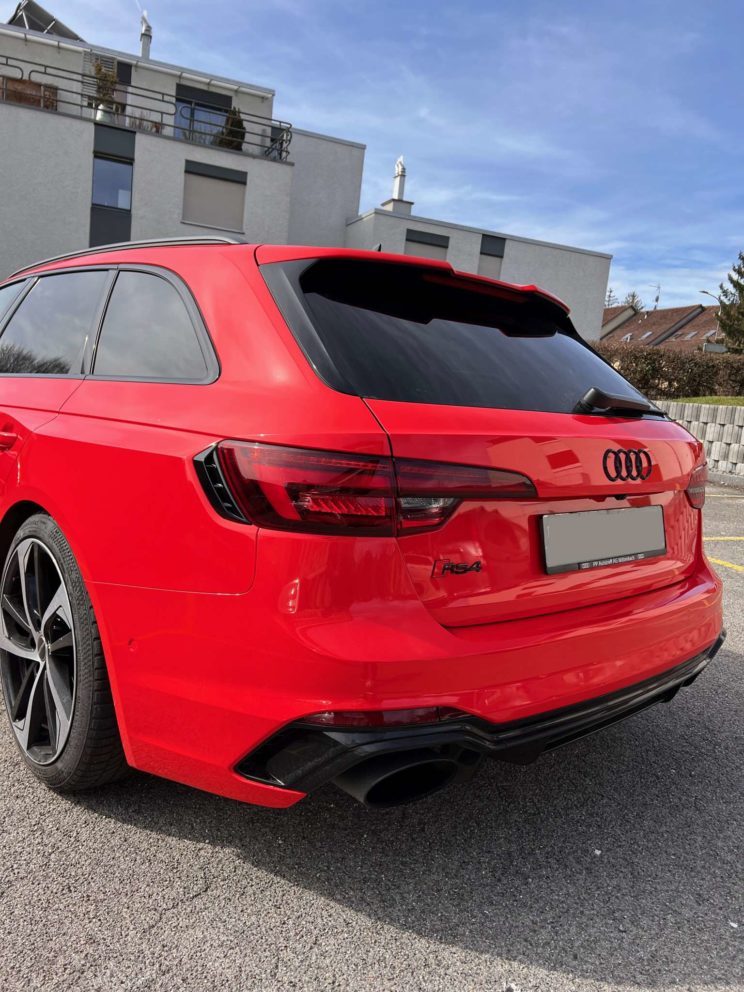 Covering complet sur une jolie Audi RS4-3