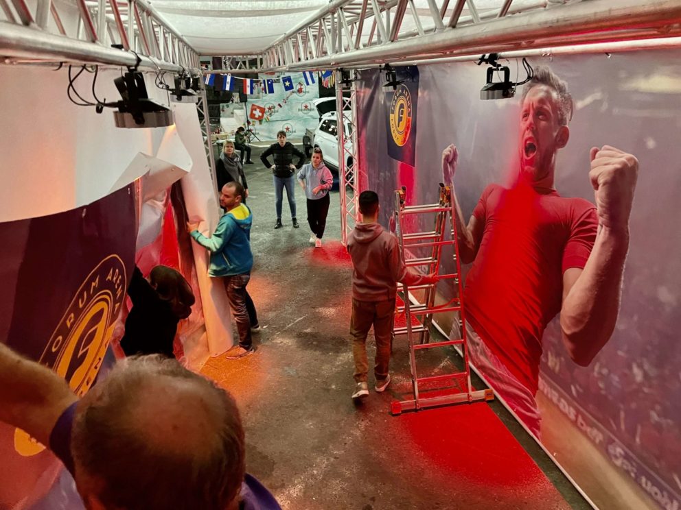 Emballage graphique et signalétique pour le Mondial 2022 au Forum de l'Arc-12