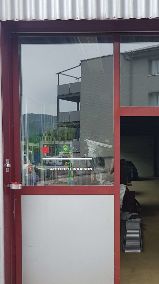 Signalétique sur mesure pour Eichenberger Électricité-4