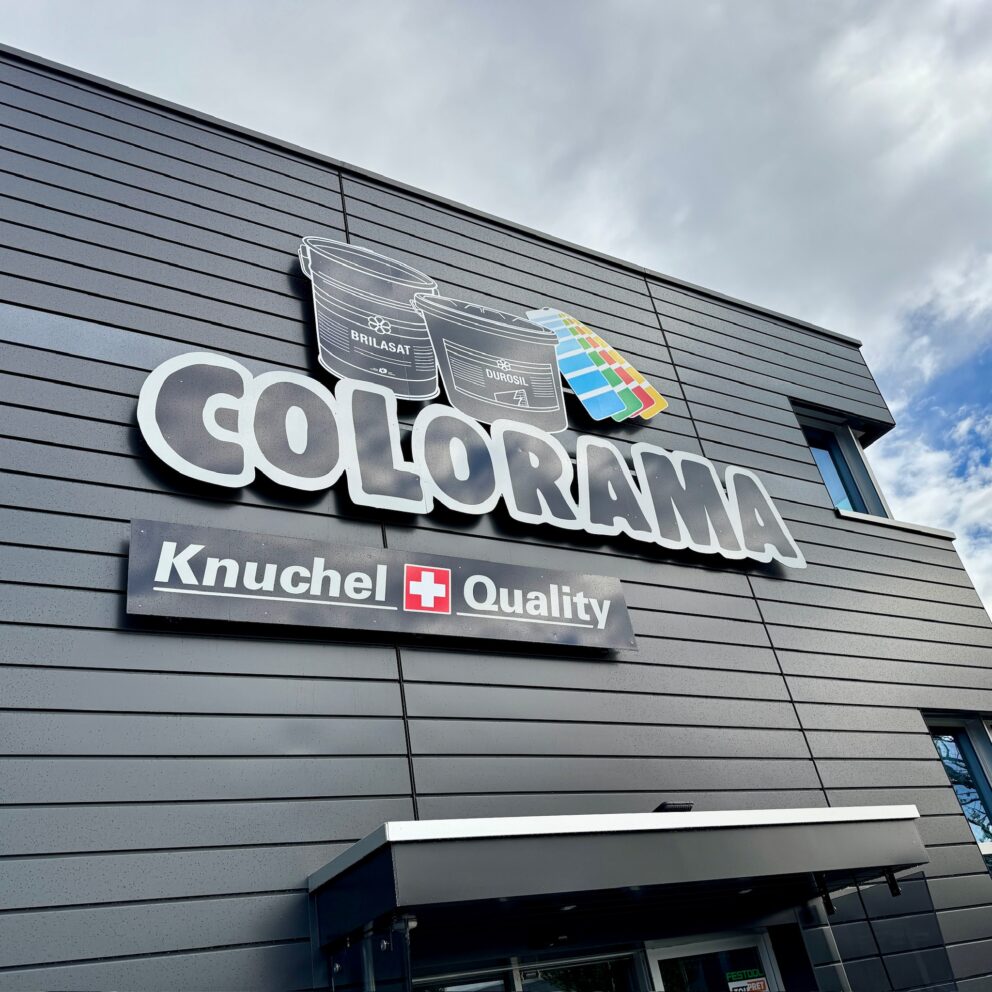 Enseigne découpée pour Colorama-2