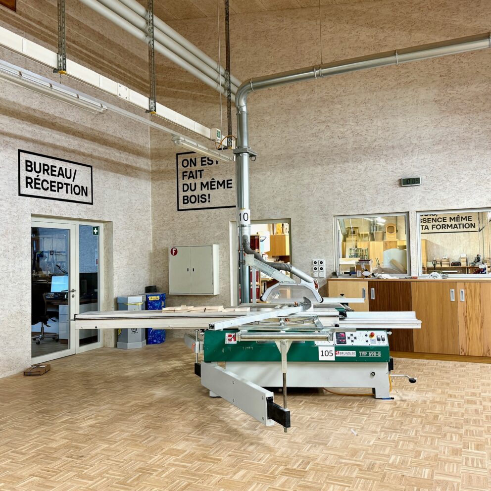 Signalétique personnalisée pour l’Ecole Jurassienne du Bois-7