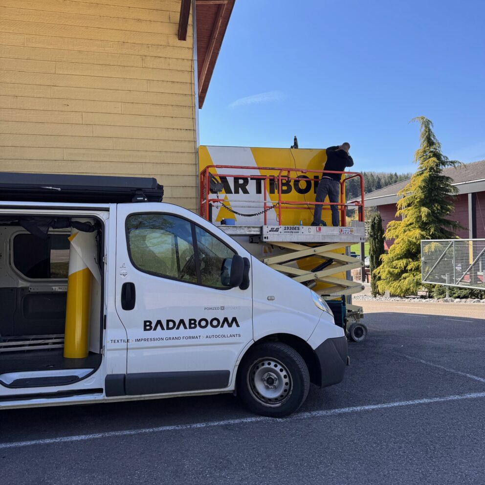 Panneau, enseigne et totem pour Artibois à Porrentruy-4