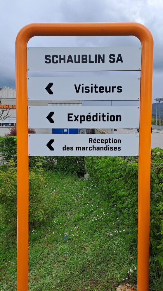 Signalétique pour Schaublin à Delémont-2
