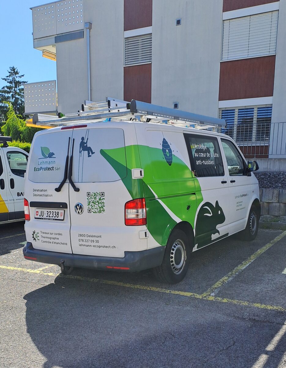 Personnalisation d'un véhicule pour l'entreprise Lehmann EcoProtect Sàrl