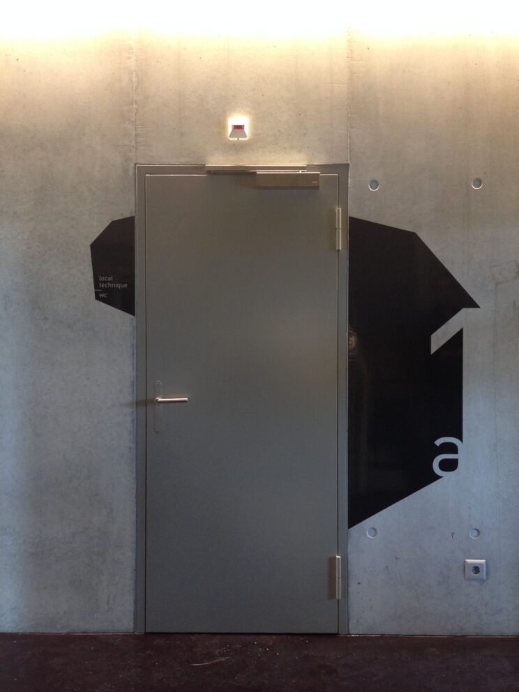 Signalétique sur mesure pour le Polyadès de Delémont-7