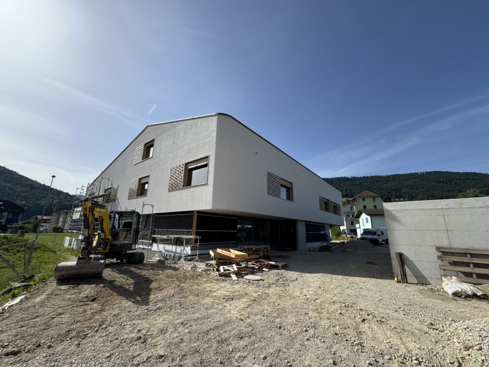 Une signalétique toute en couleur pour la Maison de l'Enfance à Sonceboz-1