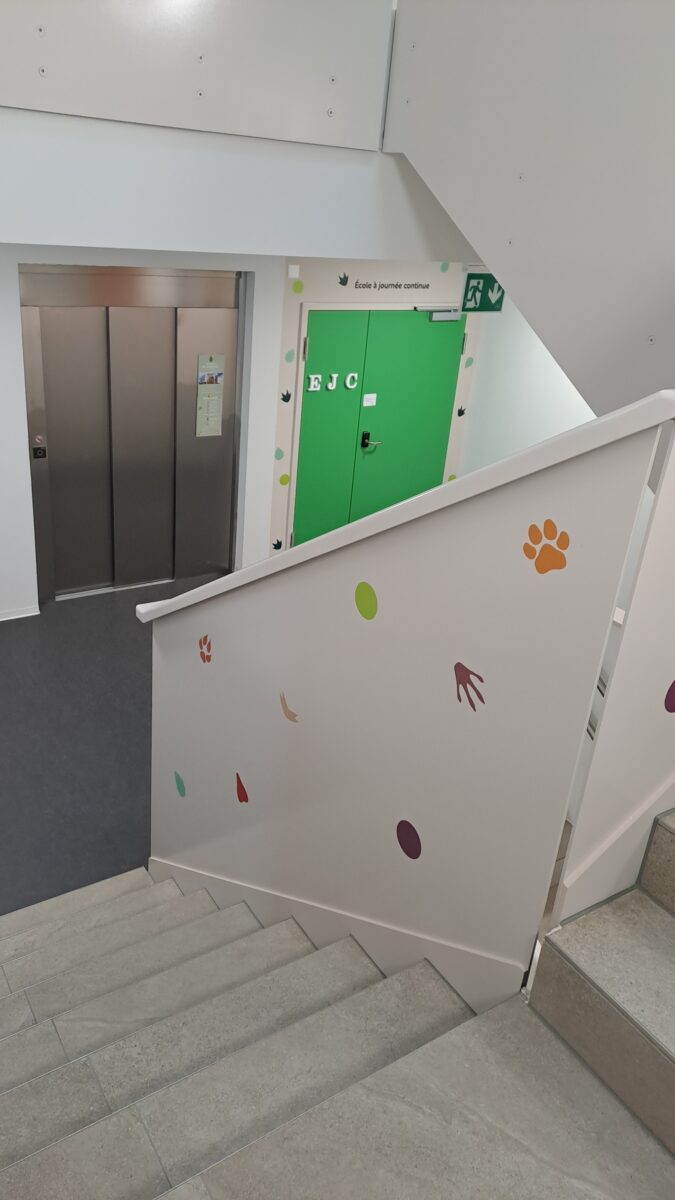 Une signalétique toute en couleur pour la Maison de l'Enfance à Sonceboz